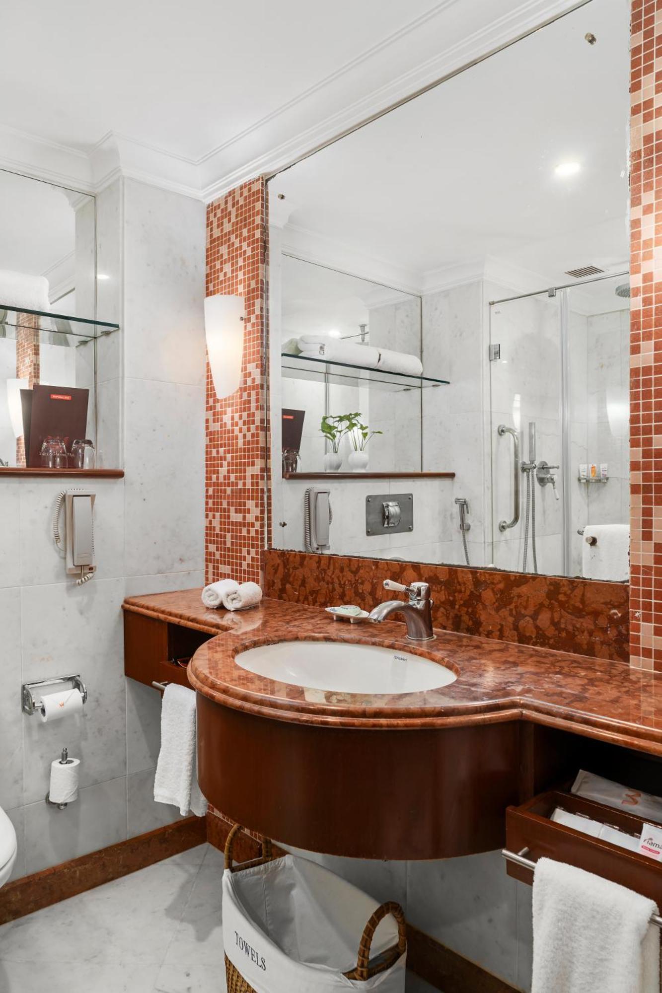 Hotel Welcomhotel By Itc Hotels, Alkapuri, Vadodara